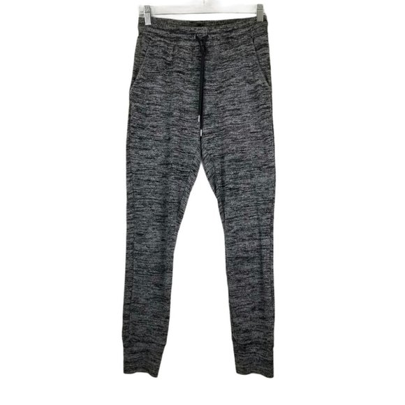 Aritzia Pants - Wilfred free Joggers